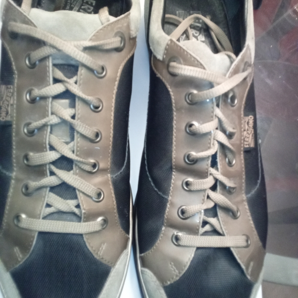 Salvatore Ferragamo Men's Black and Tan Sneakers 11 US Size